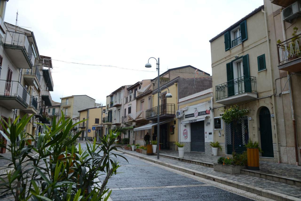 City House Villa Campofelice Di Roccella Ngoại thất bức ảnh